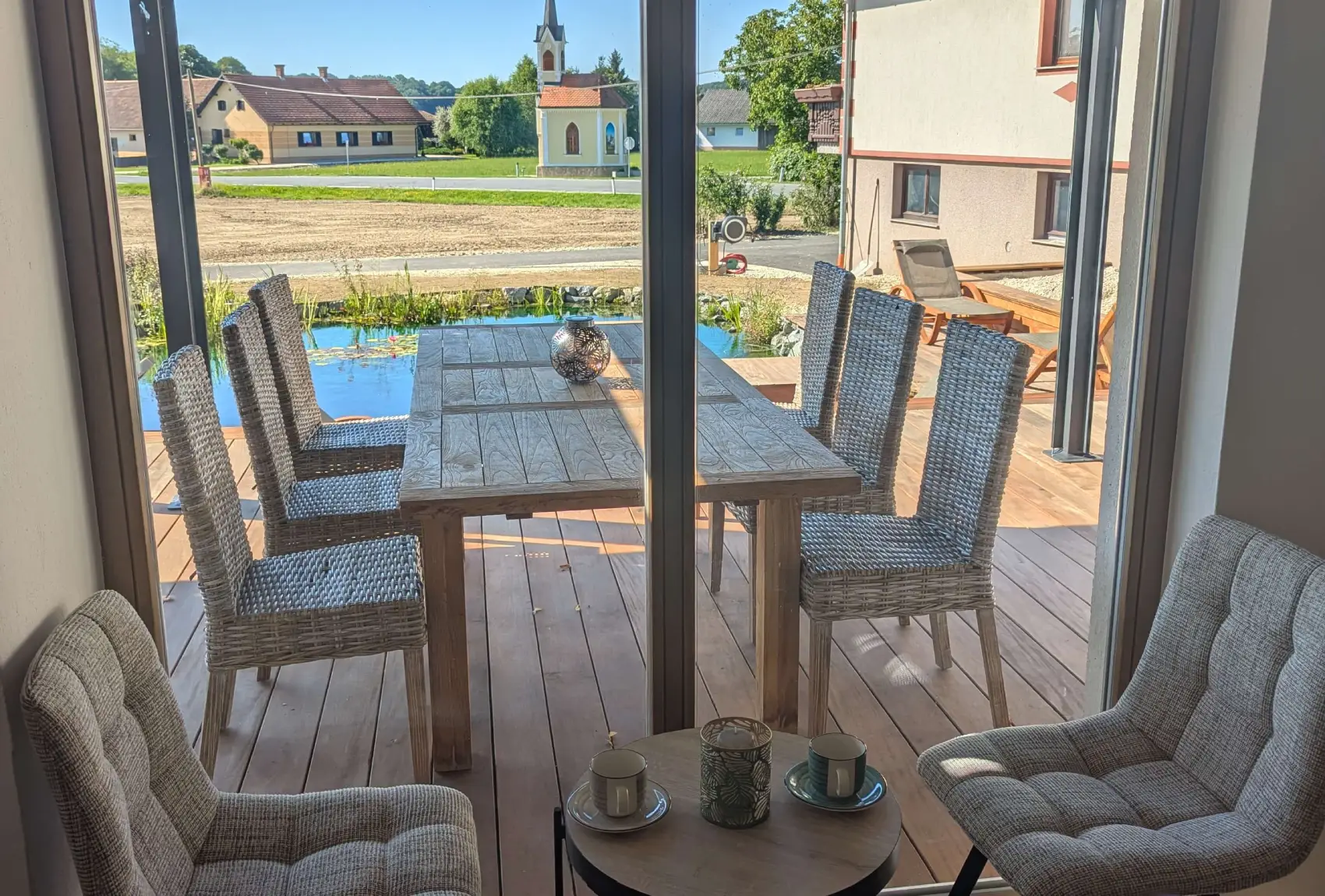 Zeleni apartma, pogled Štuhecova domačija v Prlekiji, Zeleni apartma